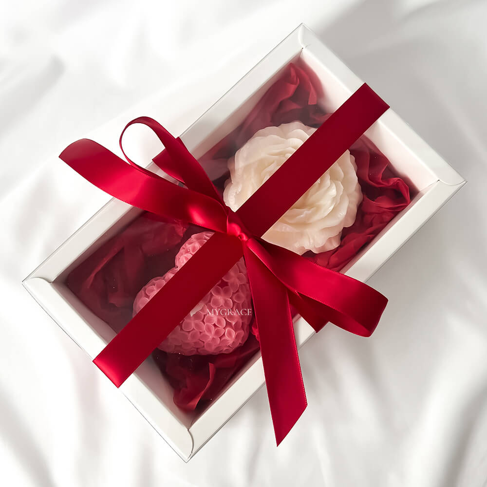 Set lumânări parfumate, ceară vegetală 100%, Graceful touch (note florale și vanilie)