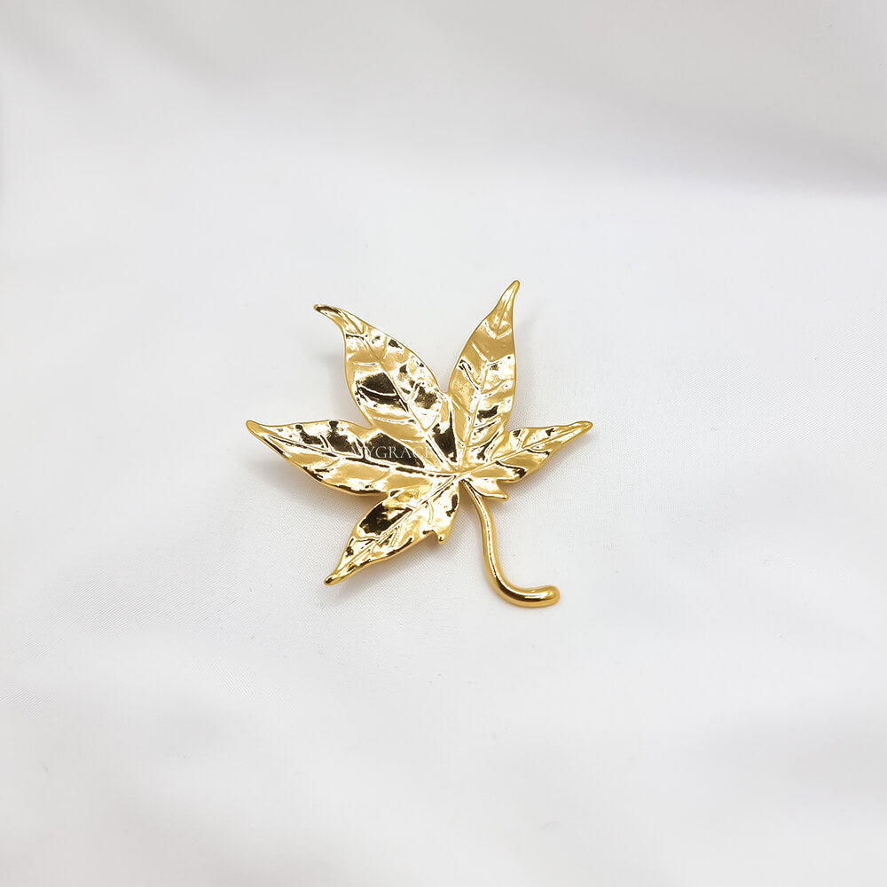 Broșă aurie, placată cu aur, model frunză de arțar, oțel inoxidabil