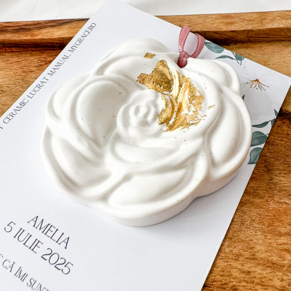 Mărturii botez - Ornament ceramic model floare, lucrat manual
