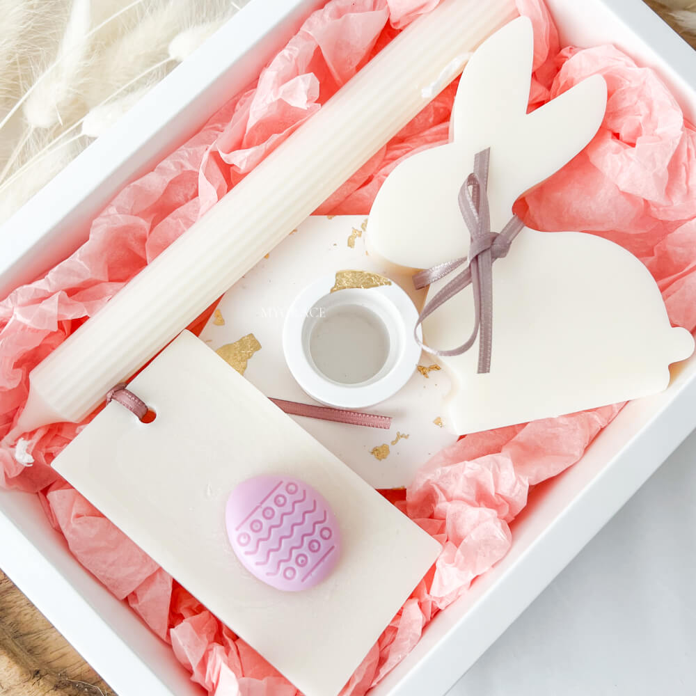 Cadou Paște - set lumânare sfeșnic, suport ceramic lumânare, tabletă parfumată și lumânare iepuraș