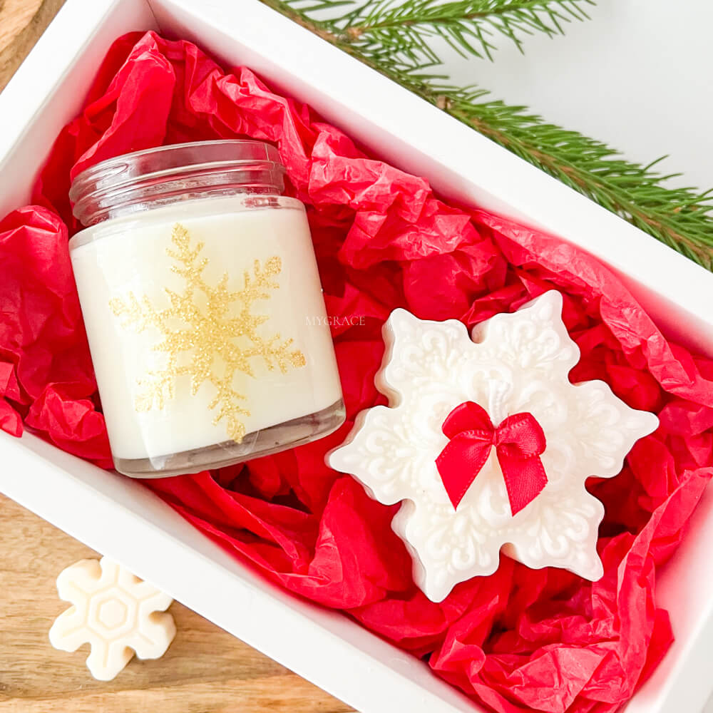 Cadou de Crăciun/Secret Santa - set lumânări parfumate ceară vegetală, model fulg și borcănaș