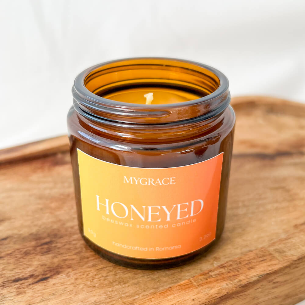 Lumânare din ceară de albine HONEYED cu parfum de lapte și miere
