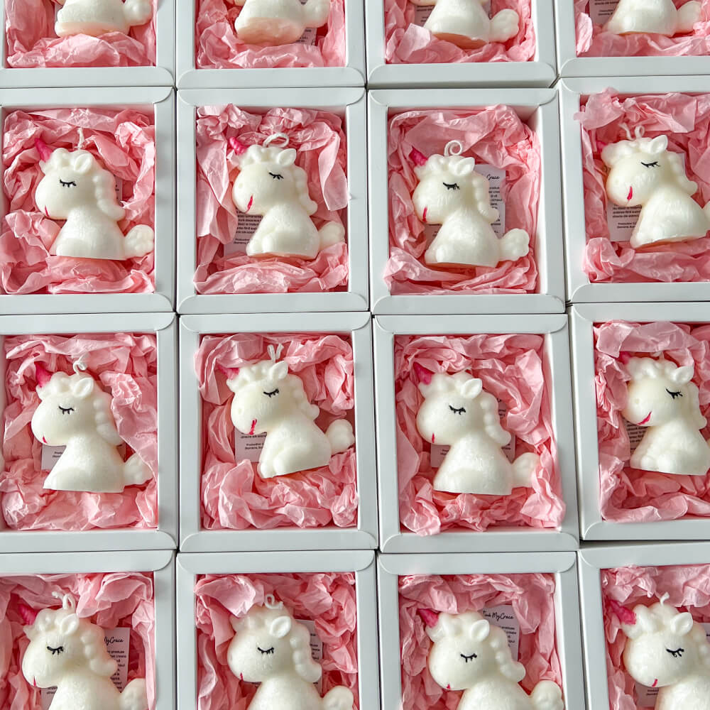 marturii botez unicorn lumanare parfumata ceara palmier MYGRACE