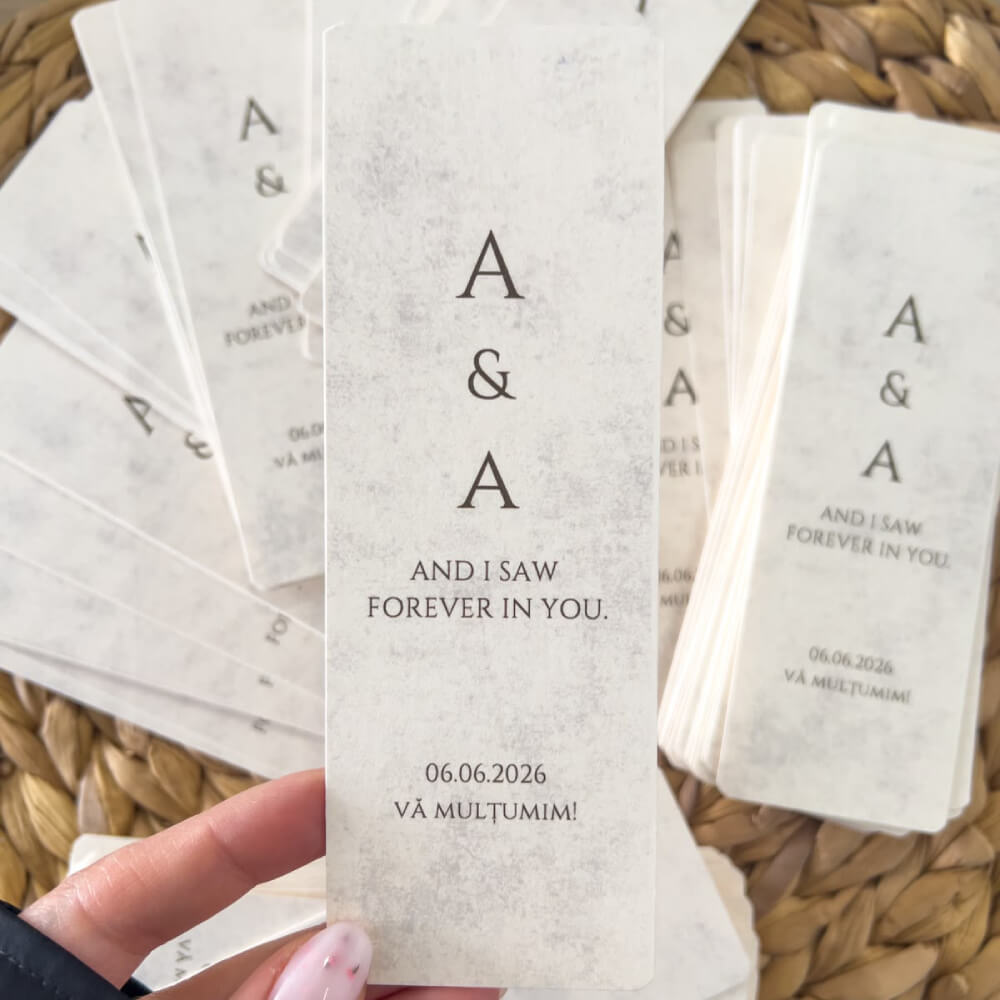 Mărturii de nuntă tip semn de carte personalizat MYGRACE, cu numele mirilor și data evenimentului